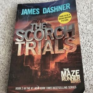 Maze runner Scorch Trials Book